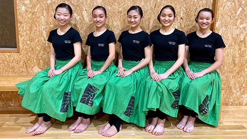 鈴木梢先生Hālau Hula O Nani ‘Alohi 鈴木梢先生Hālau Hula O Nani ‘Alohi