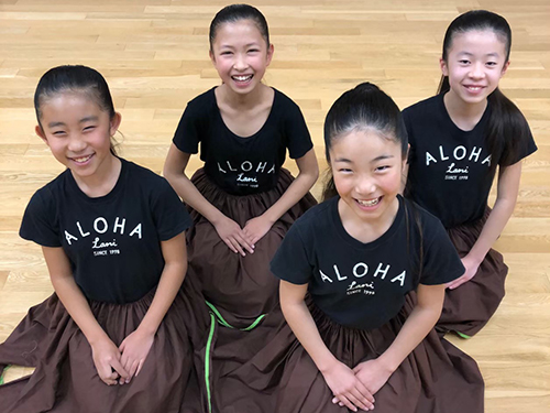 Hālau Hula O Alohalani エルア大和 Hālau Hula O Alohalani エルア大和