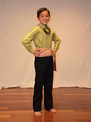 葉山航成さんHālau Ka Pi‘o O Ka Pua Lehua 葉山航成さんHālau Ka Pi‘o O Ka Pua Lehua