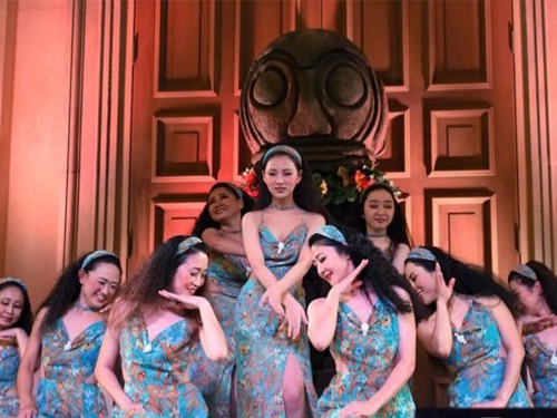 大手佑加子先生ハラウ(Tapute'a/Ku'u Nalani Hula Studio ) 大手佑加子先生ハラウ(Tapute'a/Ku'u Nalani Hula Studio )