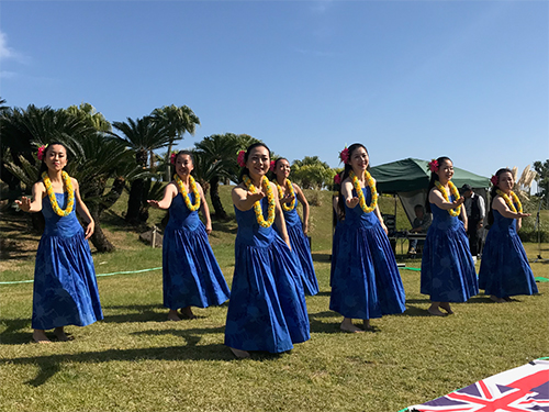 Na lei aloha kau ikawekiu Na lei aloha kau ikawekiu