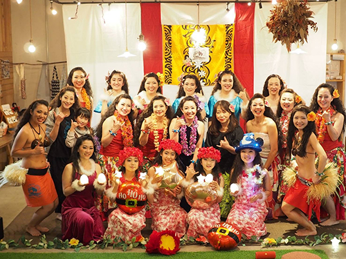 Hula Hālau ‘O Hōkūle’a/FETI’A Hula Hālau ‘O Hōkūle’a/FETI’A