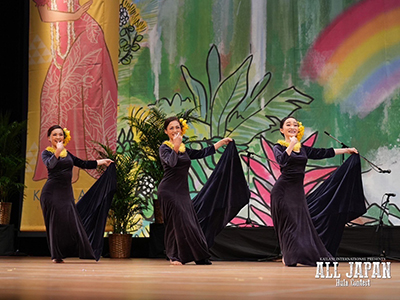 Kawaiʻulaokalā Iāpana Hālau Hula O Moaniani