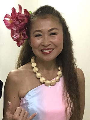 稲坂 真利子先生